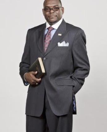 Dr. Christopher  Davis