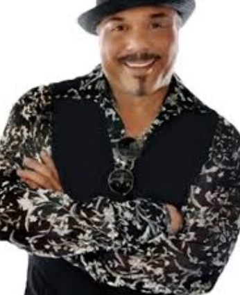 Howard Hewett